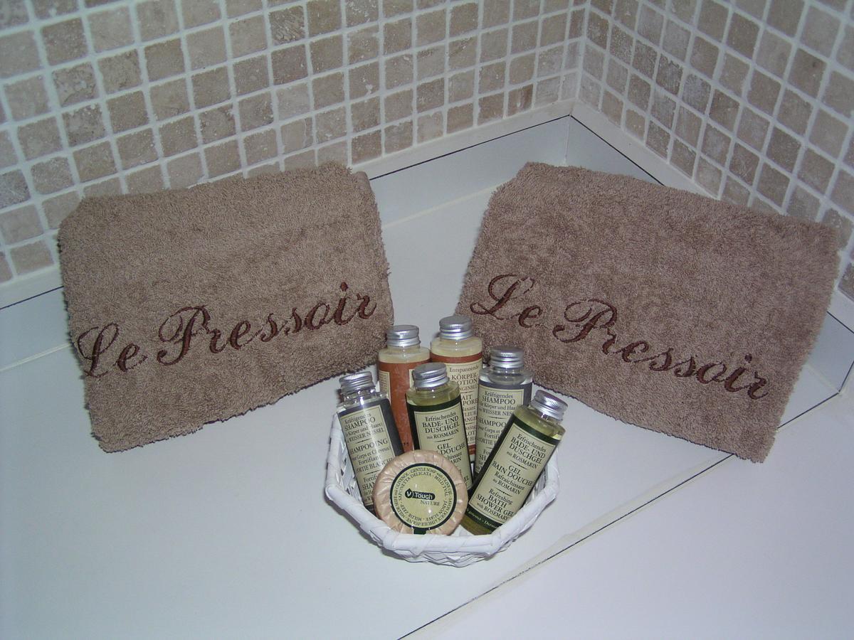 Le Pressoir B&B Aydie Экстерьер фото